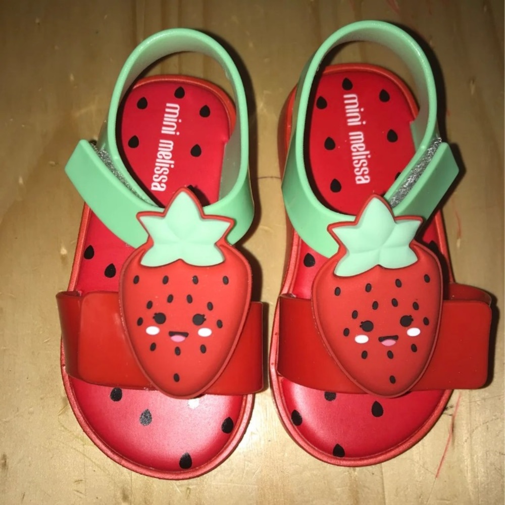 Mini Melissa Strawberry sandals